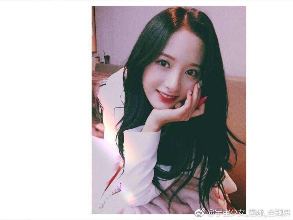 우주소녀 보나 고화질사진 모음