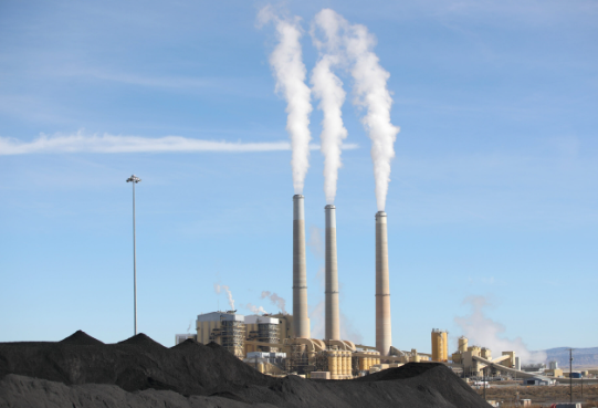 화력발전소 굴둑