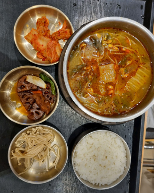 가평휴게소 맛집 인기메뉴 편의시설 화장실 추천