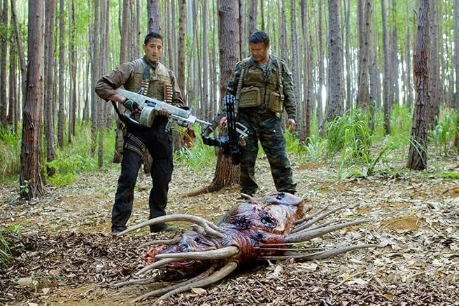 프레데터스 (2010) 영화 리뷰