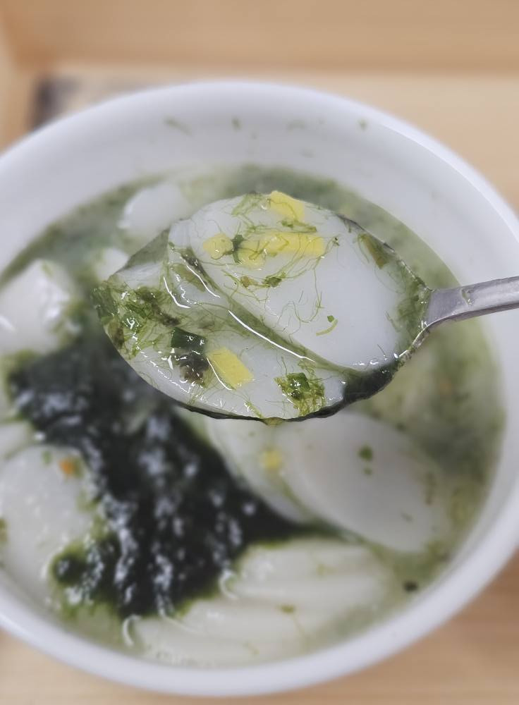 떡국 끓이는 법 소고기떡국 멸치육수떡국 굴떡국