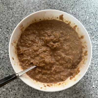 다 저어진 반죽사진