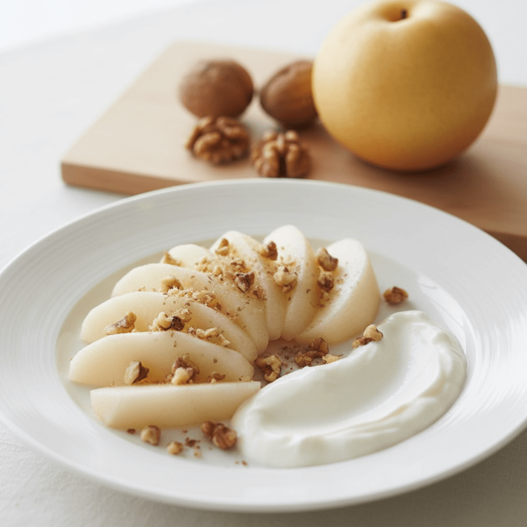 음식궁합(청량한 단맛 + 고소한 식물성 지방)ㅣ배와 호두의 음식 궁합 — 청량한 단맛 위에 고소함이 차분히 겹쳐지는 ‘겨울의 여유 식사