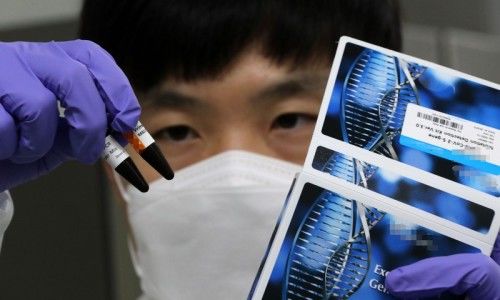 코로나 변이 &lsquo;매미&rsquo; 확산, 재유행 가능성은? 질병청 접종 당부