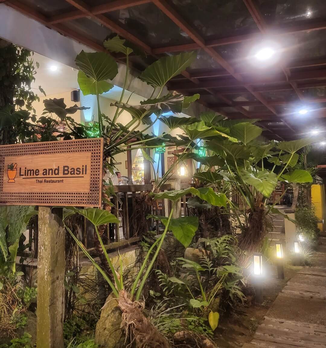 타가이타이 라임앤바질 레스토랑 전경