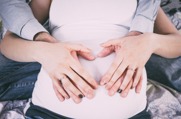 2024년 출산 지원금 1명당 300만원 +( 임신 바우처, 첫만남이용권, 부모급여, 아동수당 ) = 정부 지원금 모두 다 받기