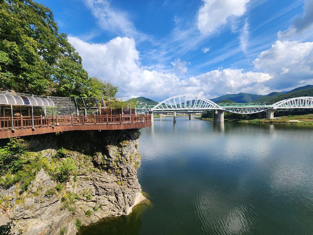 단양강 잔도 충북 단양 기차 여행 트레킹 주변 맛집 카페 강아지 동반