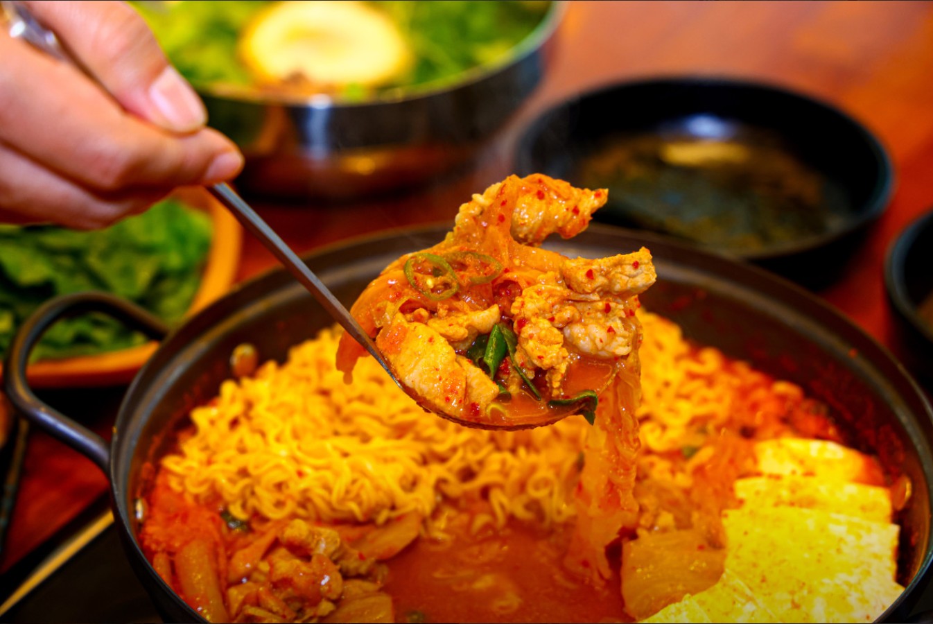 가성비 김치찌개 찾는다면? 강남 따띠김치찌개 방문 정보 총정리