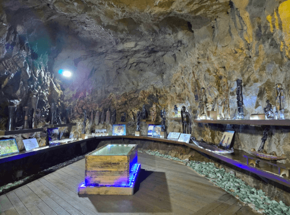 자수정동굴나라