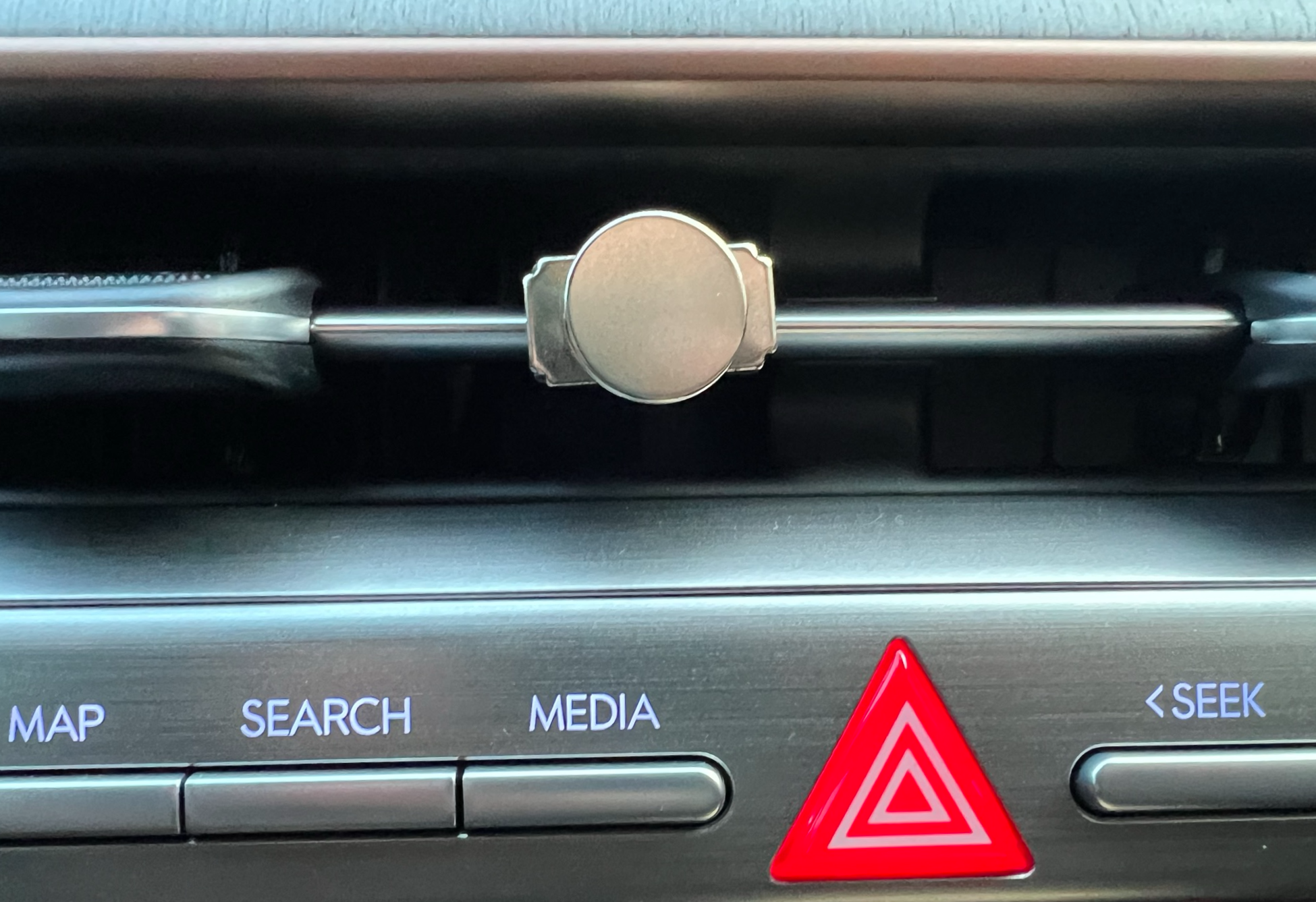 아쿠아디파르마-차량용방향제-송풍구-클립