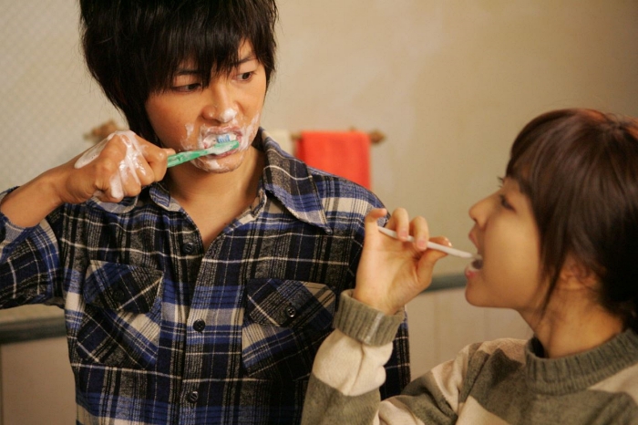 방구석 1열 추천 평점 높은 로맨스 영화 집에서 볼만한 재밌는 싱스트리트 원스 비긴어게인 늑대소년 박보영 송중기 그녀 her 호아닉 피킨스 스칼렛 요한슨 인공지능 ai 아카데미 시상식 골든글로브 음악 판타지 sf