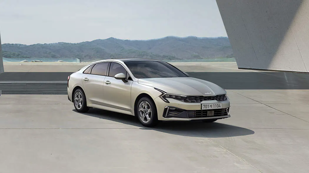 기아 K5 하이브리드 이미지