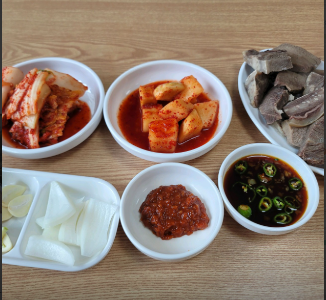 충무집 대표 메뉴