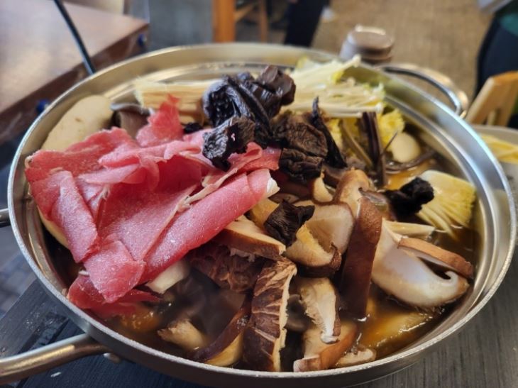 용문원조능이버섯국밥