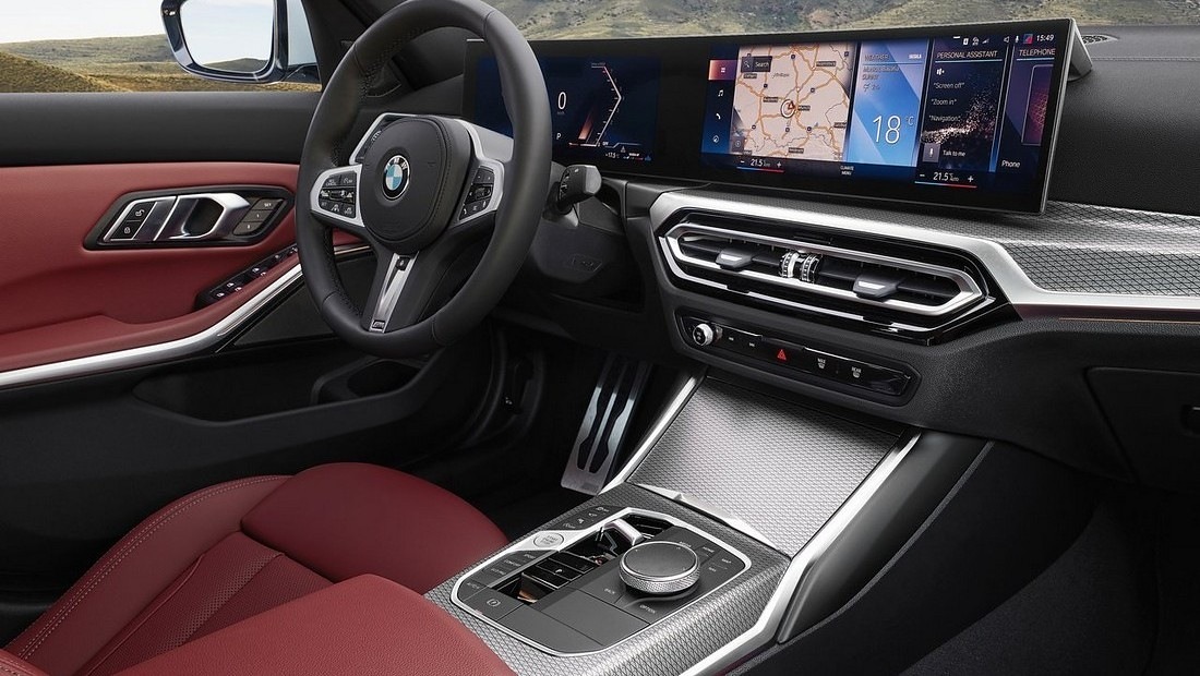 BMW 3시리즈 7세대 모델 실내사진