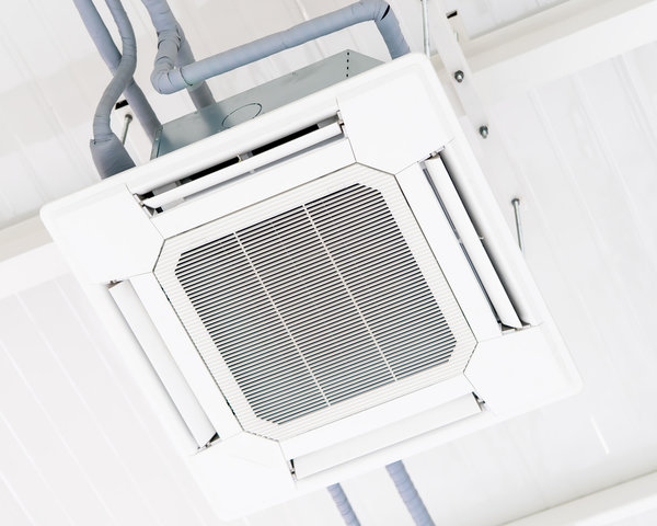 여름철 습기 제거를 위한 실용적인 방법과 에어컨 제습 기능 극대화하는 법