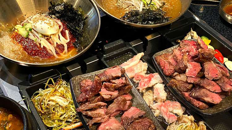 강남 흑돼지 '흑돼지대통령 칼국수대통령'