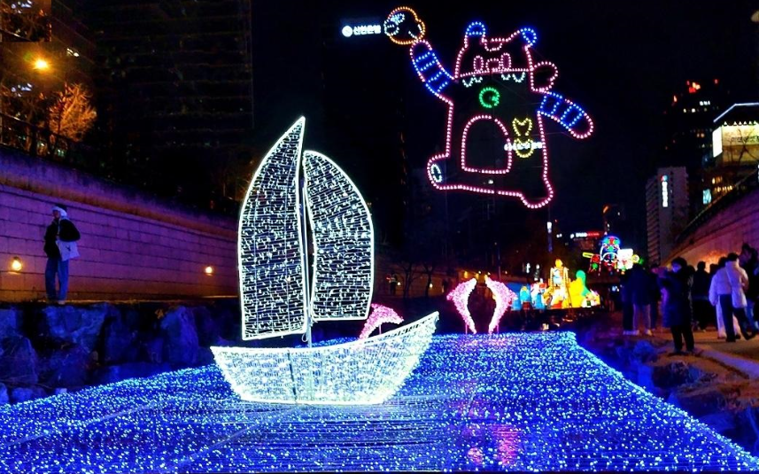 2025 서울 빛초롱축제&amp;#44; 청계천&middot;우이천 코스별 관람 꿀팁 총정리!