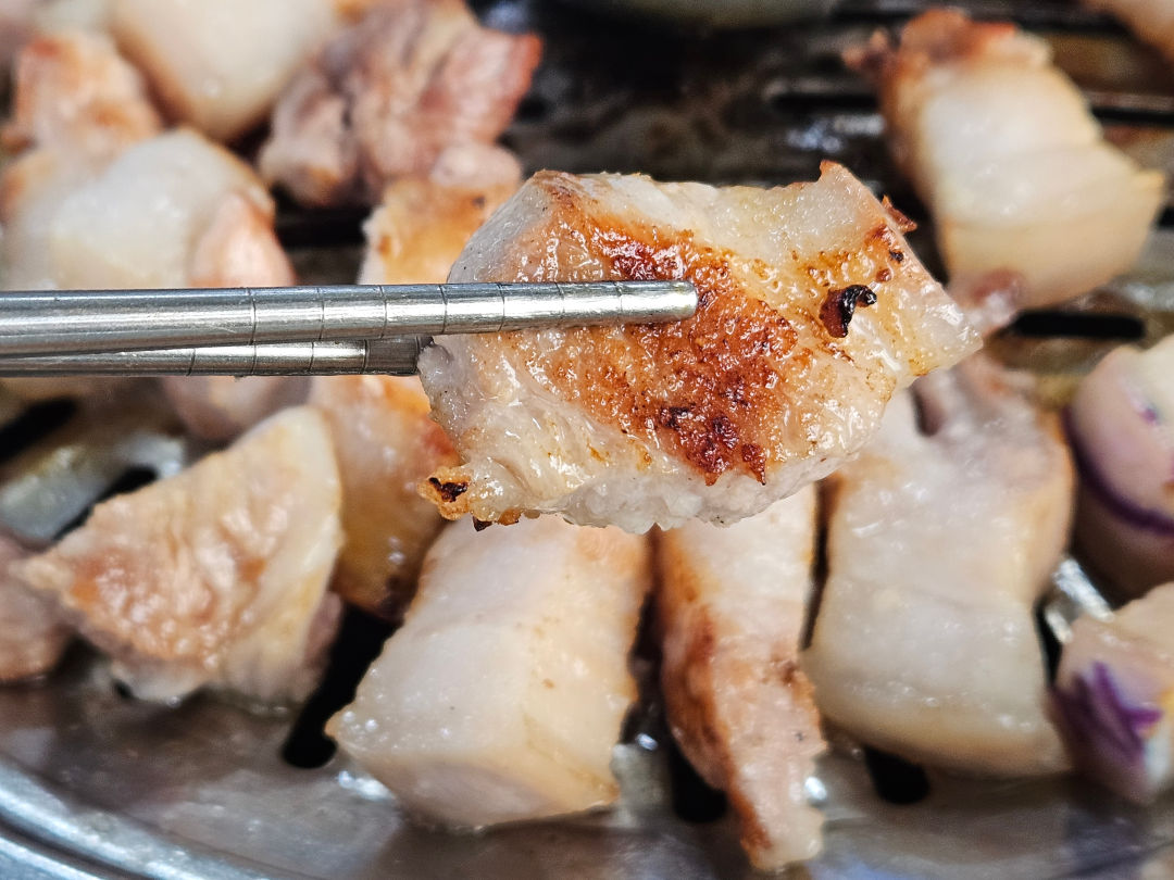 명리동 식당 흑돼지 고기