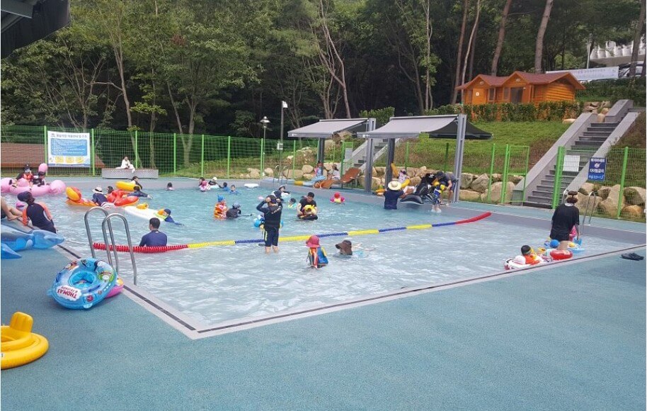 토함산자연휴양림 수영장