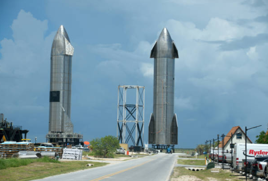 스페이스 X의 역사와 프로젝트, 성과, 기업 가치, 미래 전망.