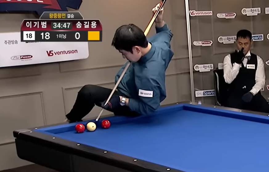 2017년 코리아당구왕 결승전에서 경기를 펼치고 있는 이기범 선수