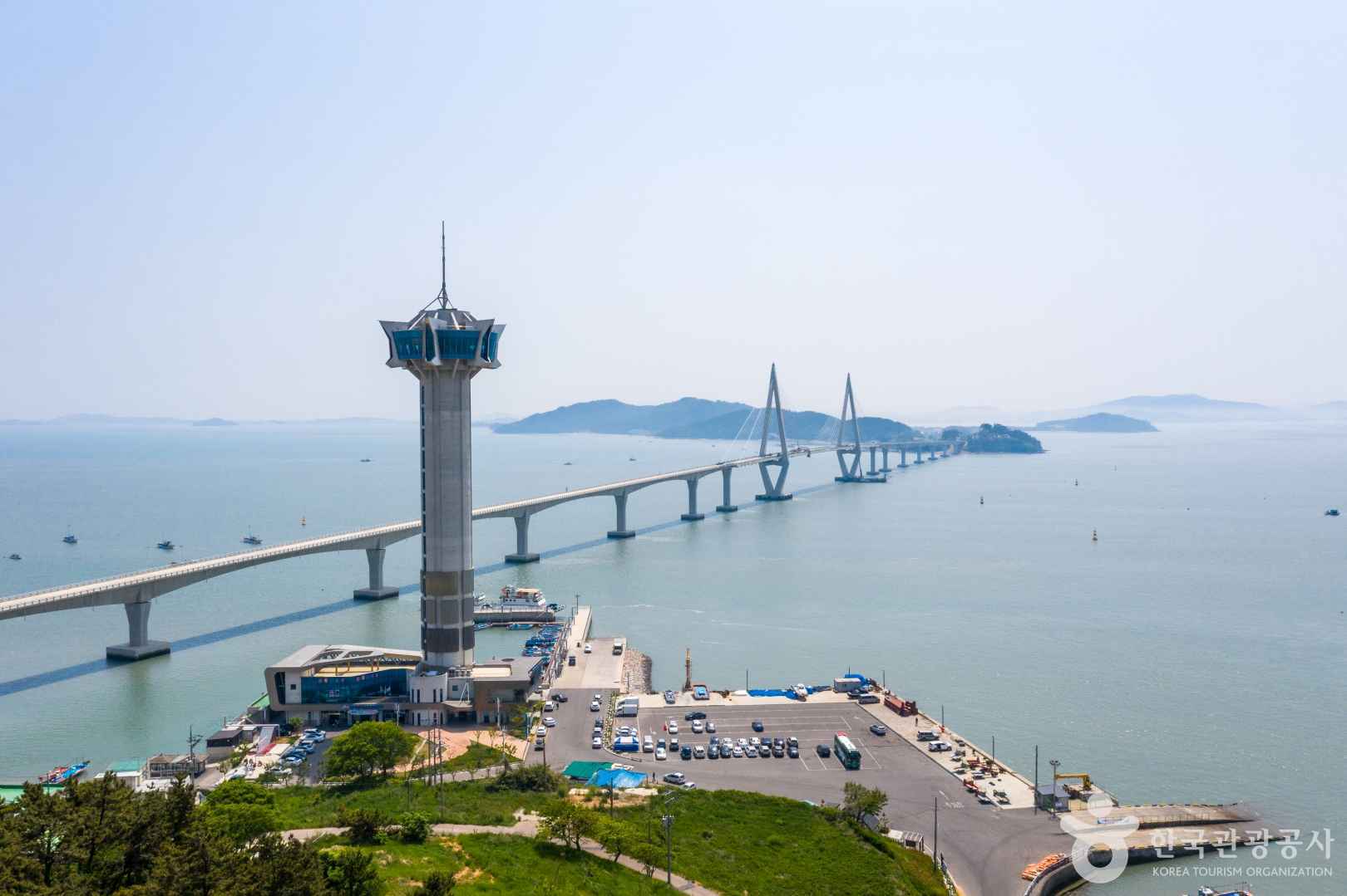 칠산타워