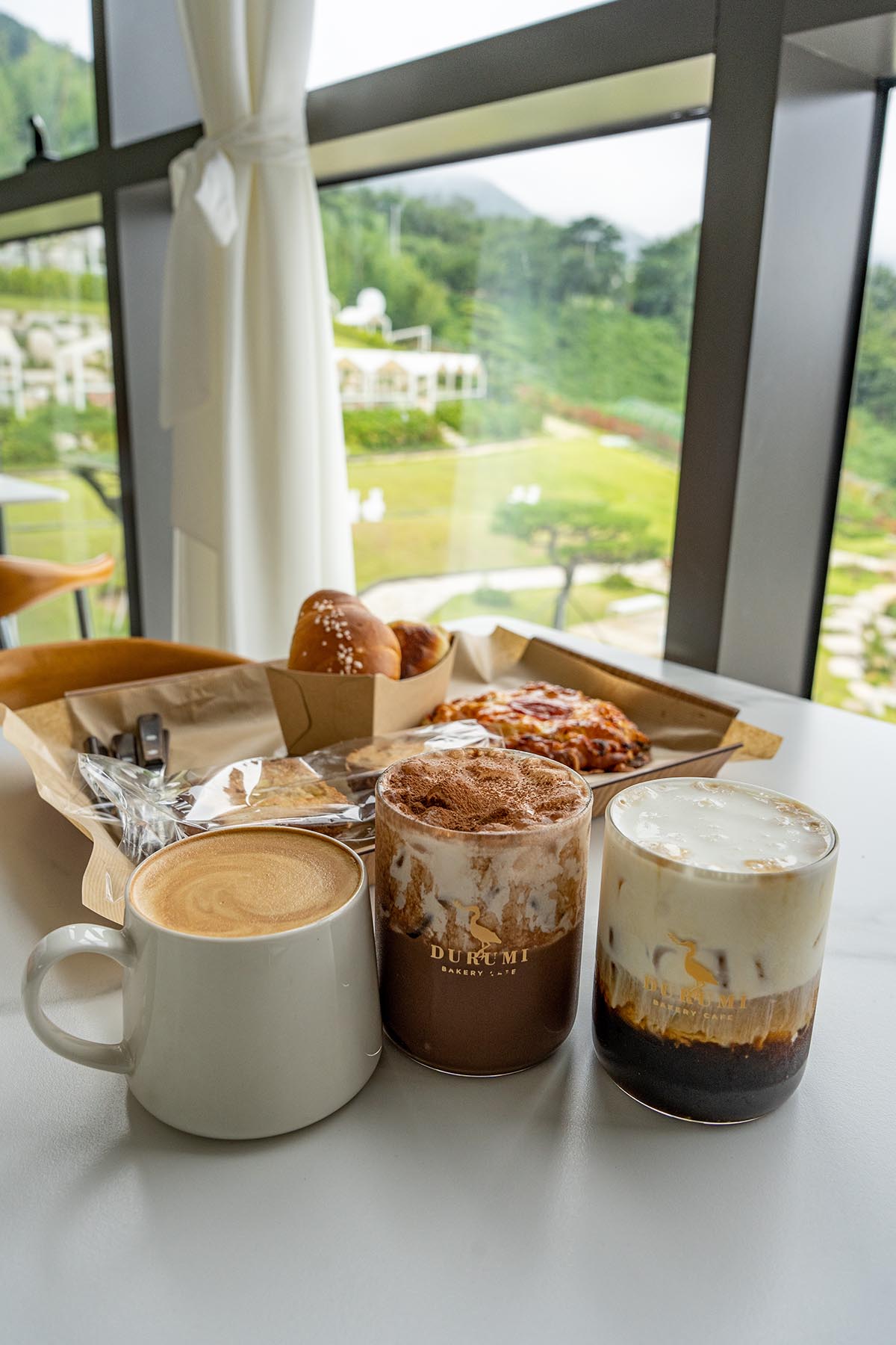 두루미 베이커리 카페