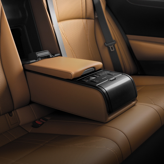 렉서스 ES300h 내부디자인