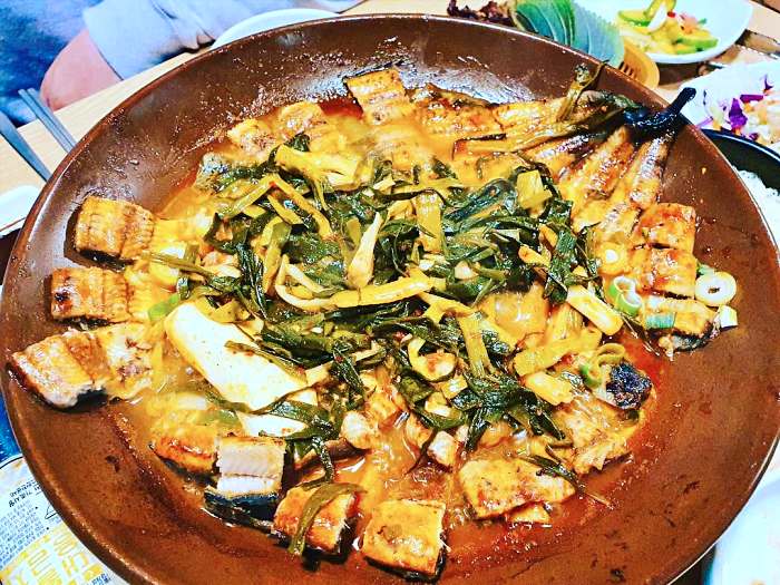 생생정보 인천 청라 파김치 장어 전골 맛집