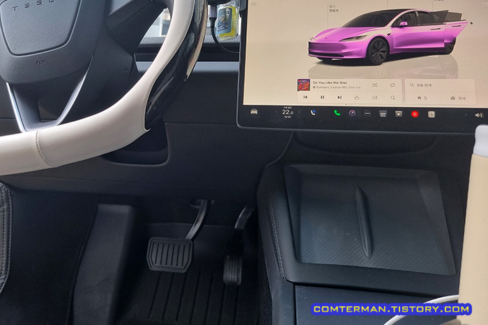 테슬라 모델3 하이랜드 무선 충전 거치대 USB 케이블 정리