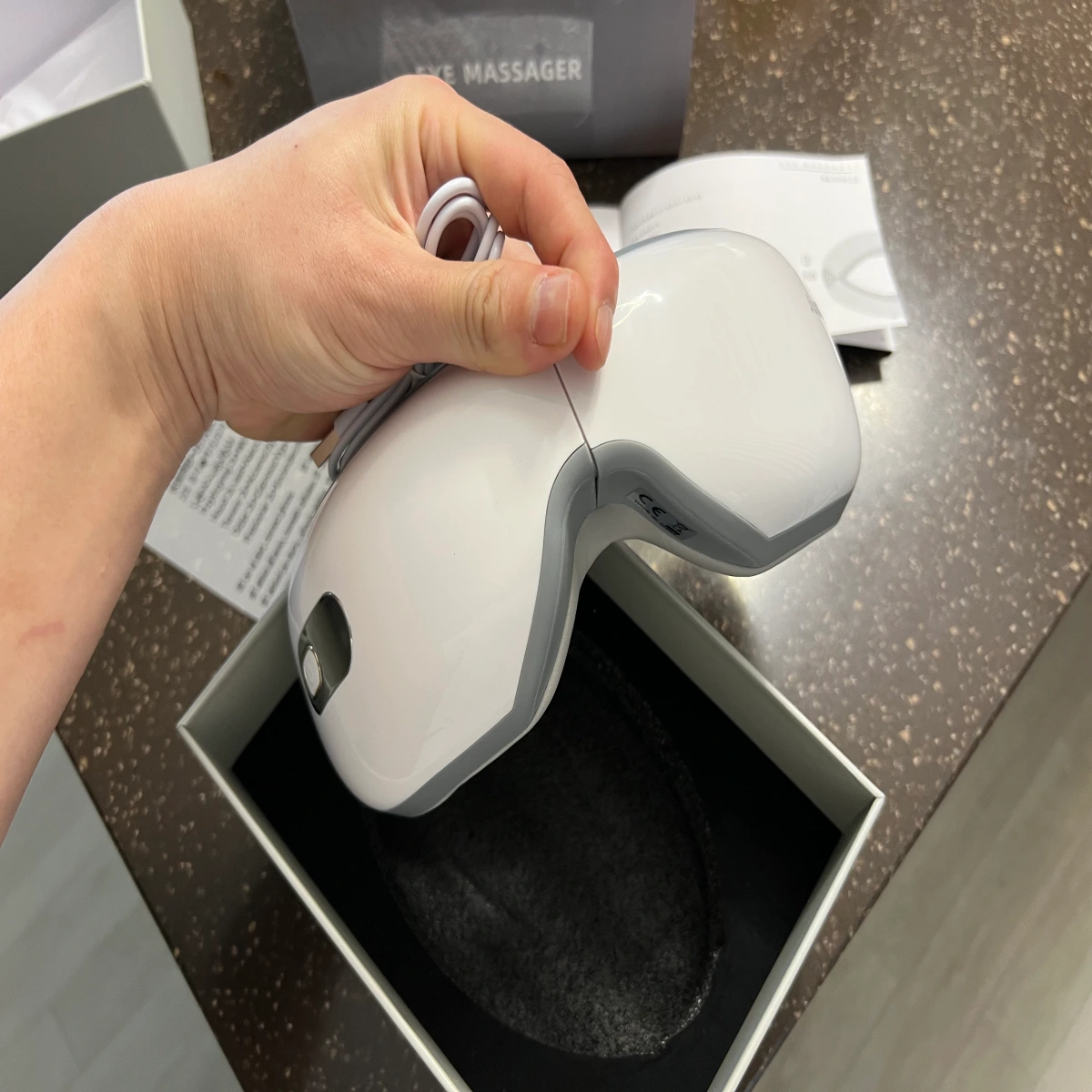 눈-마사지기