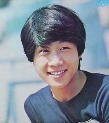 젊은 시절 가수 전영록│1980년대 &lsquo;사랑은 연필로 쓰세요&rsquo;&amp;#44; &lsquo;불티&rsquo; 전성기 당시 모습