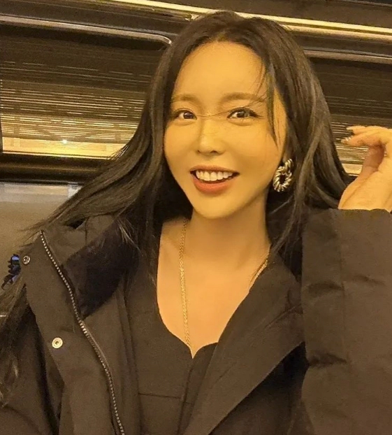 홍진영 프로필 나이 고향 학력 언니 인스타