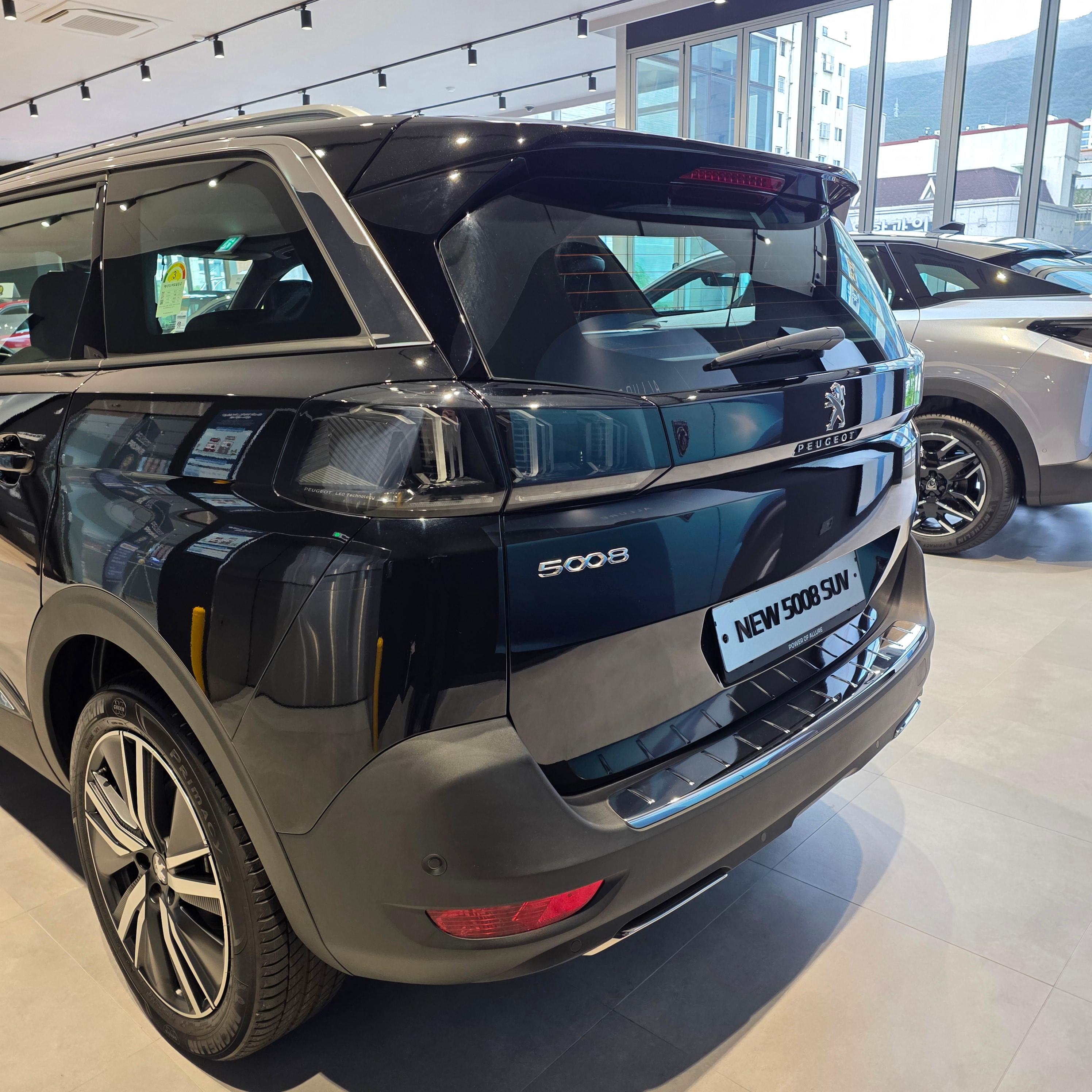 푸조 5008 프로모션