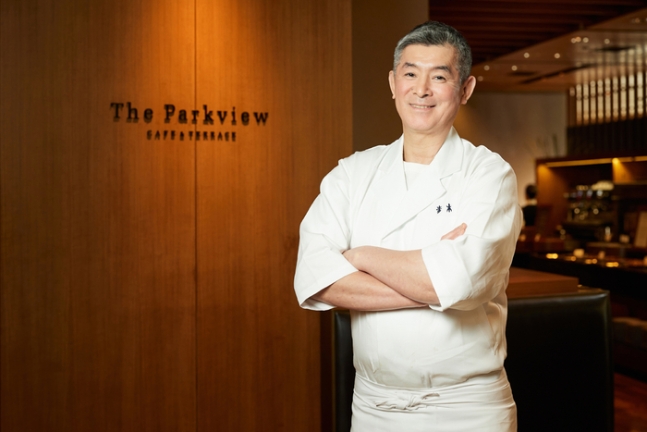 서울신라호텔 뷔페 레스토랑 &lsquo;더 파크뷰&rsquo;에서 일본 초밥 장인을 초청해 정통 초밥과 특별 진미 요리를 선보인다.[사진제공=호텔신라]