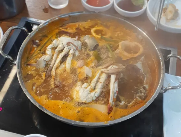 생생정보 대결 맛 대 맛 통문어 얼큰 해물탕 vs 통문어 매콤 해물찜 음식점 위치