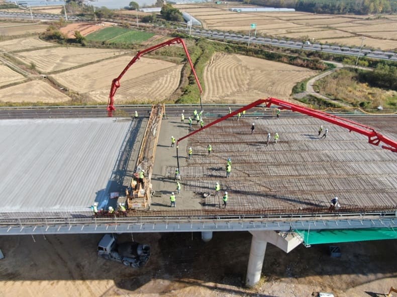 전남도 연륙&middot;연도교 등 주요 도로망 건설 동향...여수~남해 해저터널 내년 착공