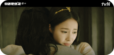 아라문의 검 3회 은섬과 탄야의 직접적만남 이어 키스신