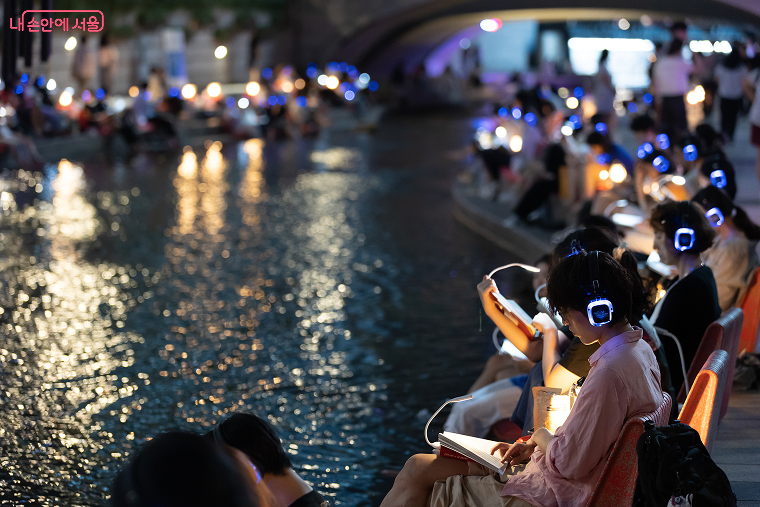 청계천'책읽는 맑은냇가'