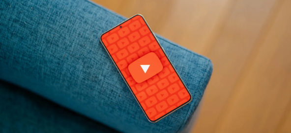 안드로이드 유튜브 앱 최근 업데이트 이후 강제 종료 현상(이미지출처- 9to5google)