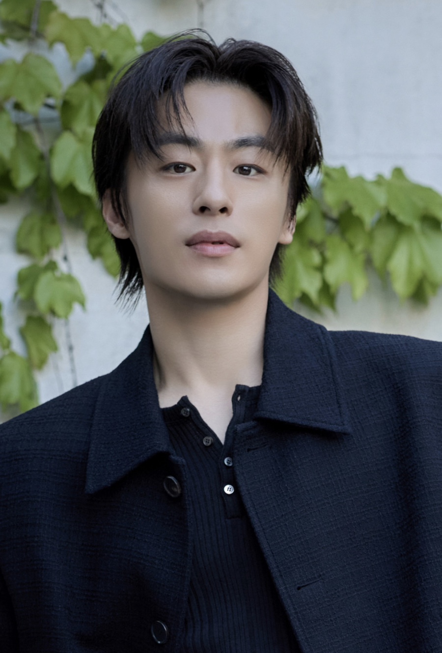 구교환