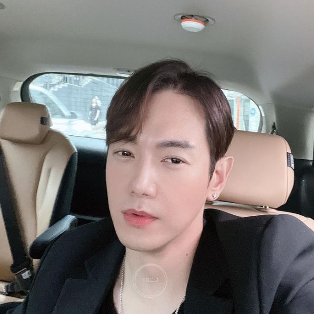 가수 환희