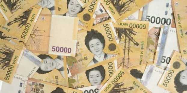 소상공인 부담경감 크레딧KR 50만 원 신청 방법 포스팅 관련 돈 이미지