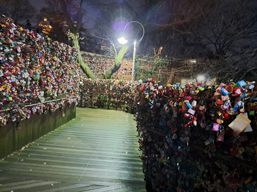 20년세월이흐은-자물쇠-02