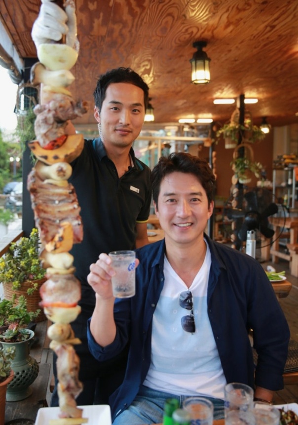 백반기행-임진한-제주-밥상-라운딩-흑돼지-꼬치구이