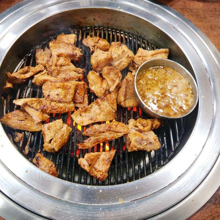 생생정보 한돈 돼지갈비 맛집