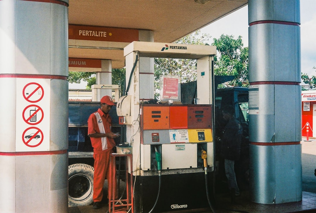 추천하는 영어 명사 fuel costs