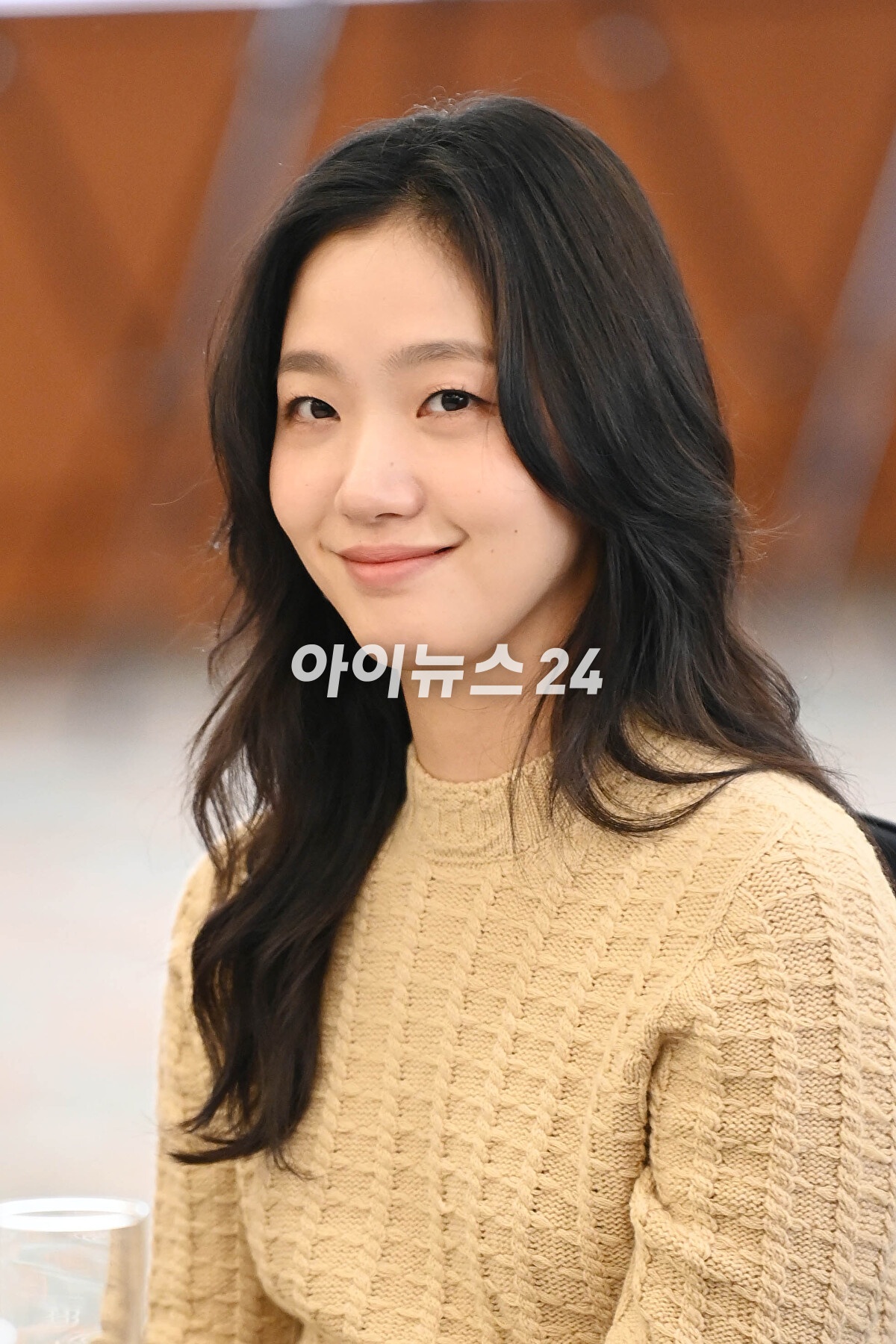 배우 김고은이 4일 오전 서울 강남구 청담동 호텔리베라에서 열린 &#39;2023 코파 & 니콘 프레스 포토 어워즈(KOPA & NIKON Press Photo Awards)&#39;에 참석하고 있다. [사진=문수지 기자]