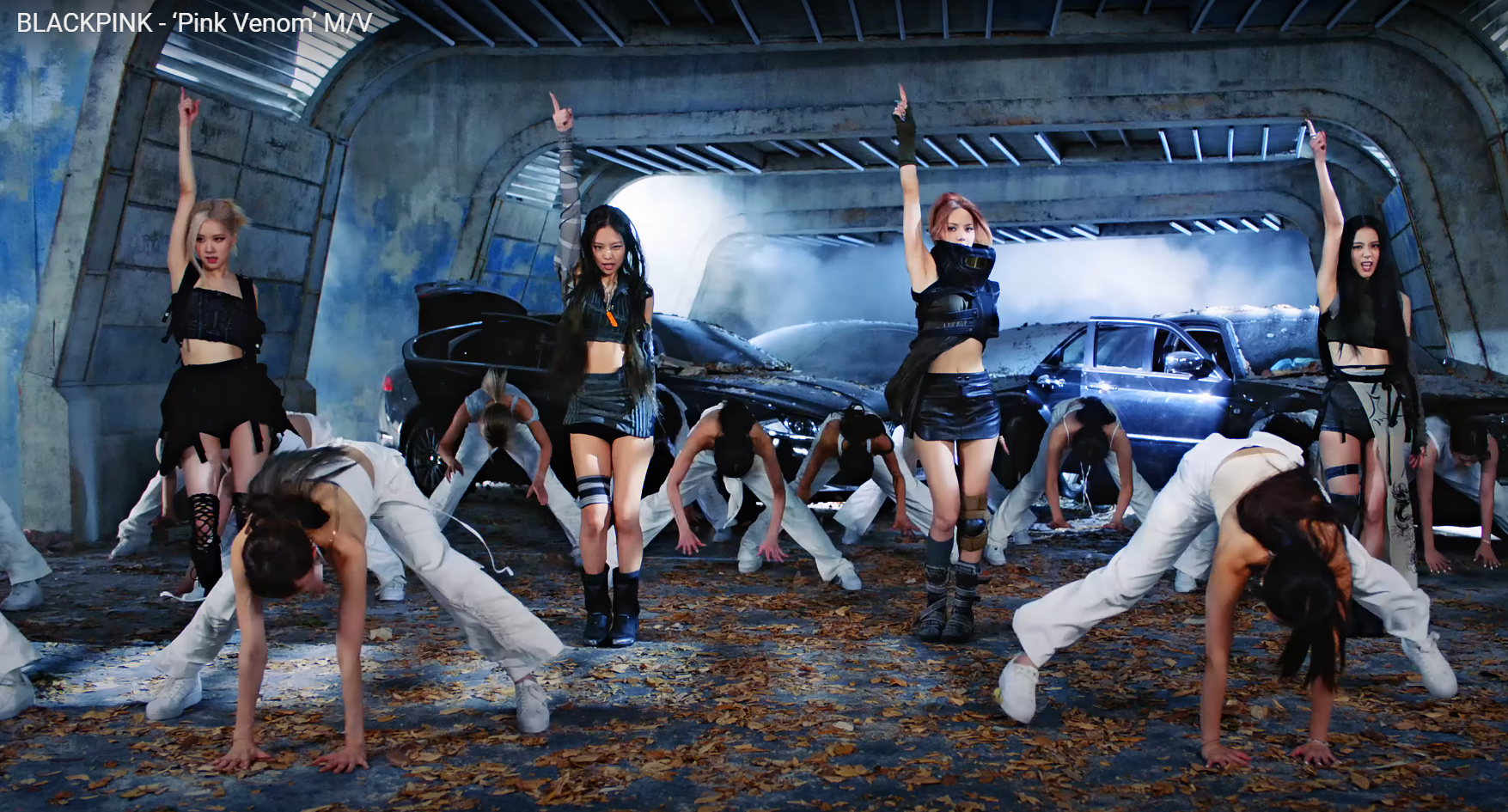 블랙핑크 뮤직비디오 핑크베놈(Pink Venom)